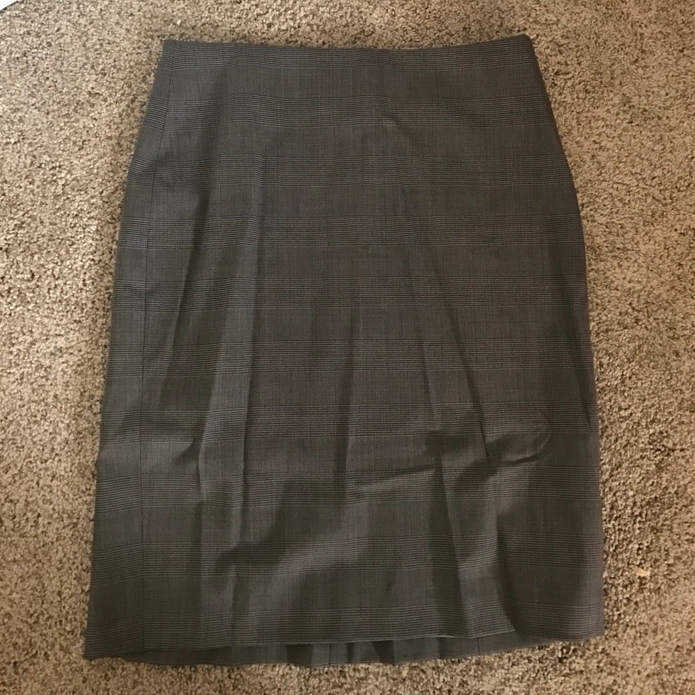 Ann Taylor Suit Pencil Skirt - Size 4 Grey/Black